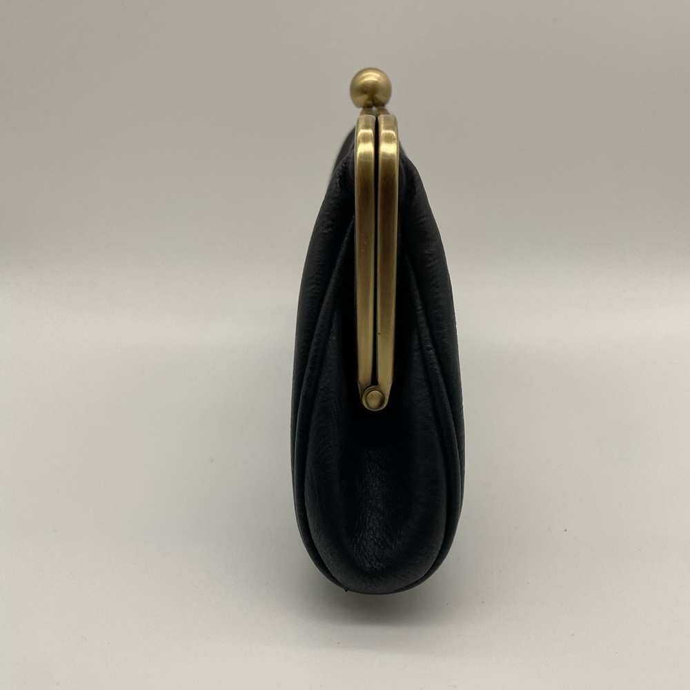 Black Clutch